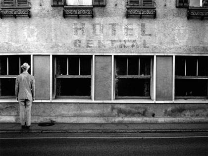 Hotel Central, still